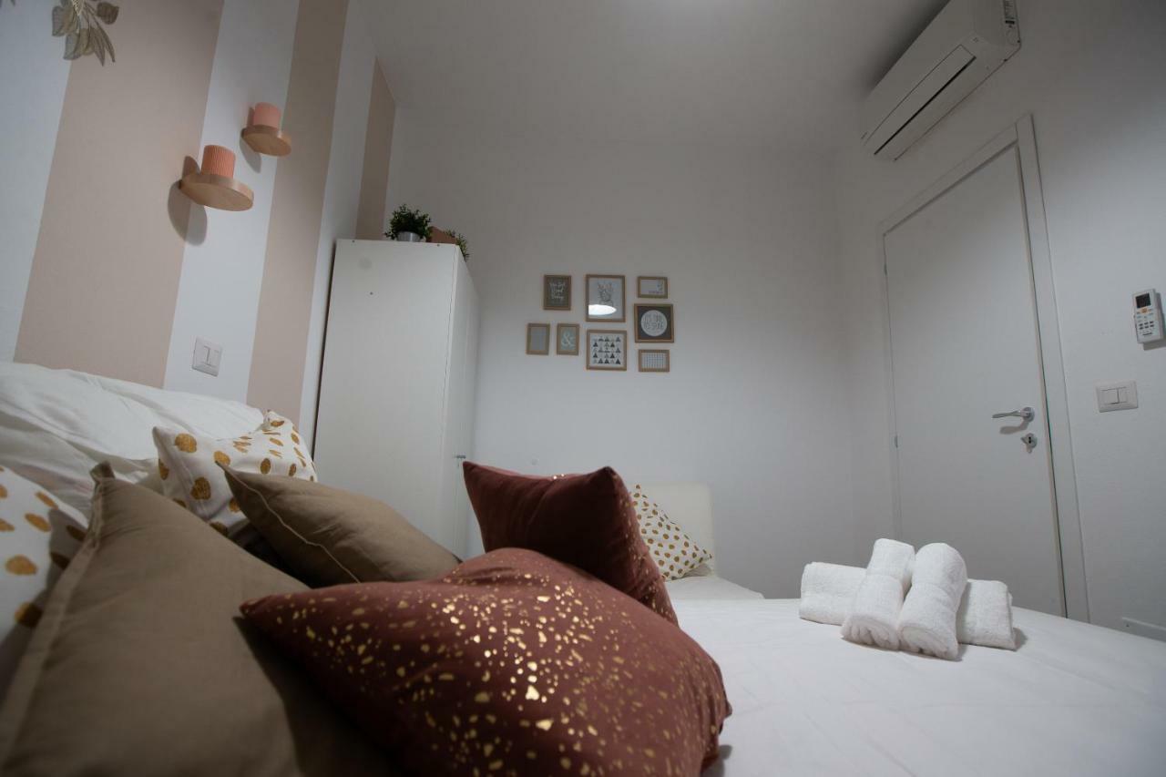 Apartment Via Treviso 6 Милано Екстериор снимка
